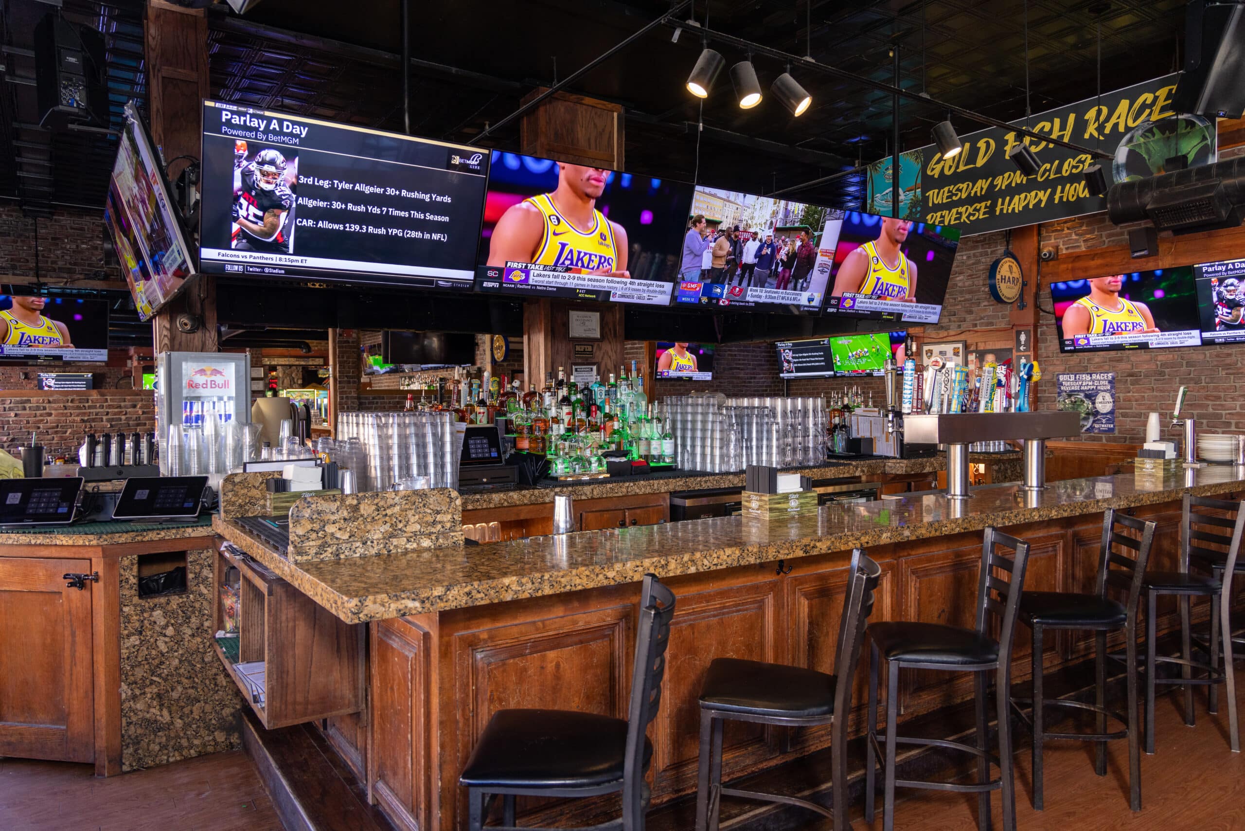 Collins Irish Pub - Interior